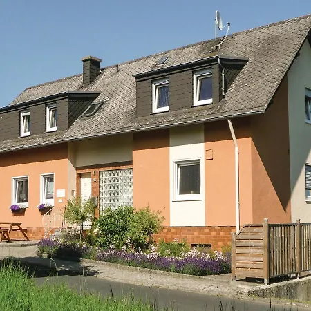 Apartment Two-bedroom In Urschmitt